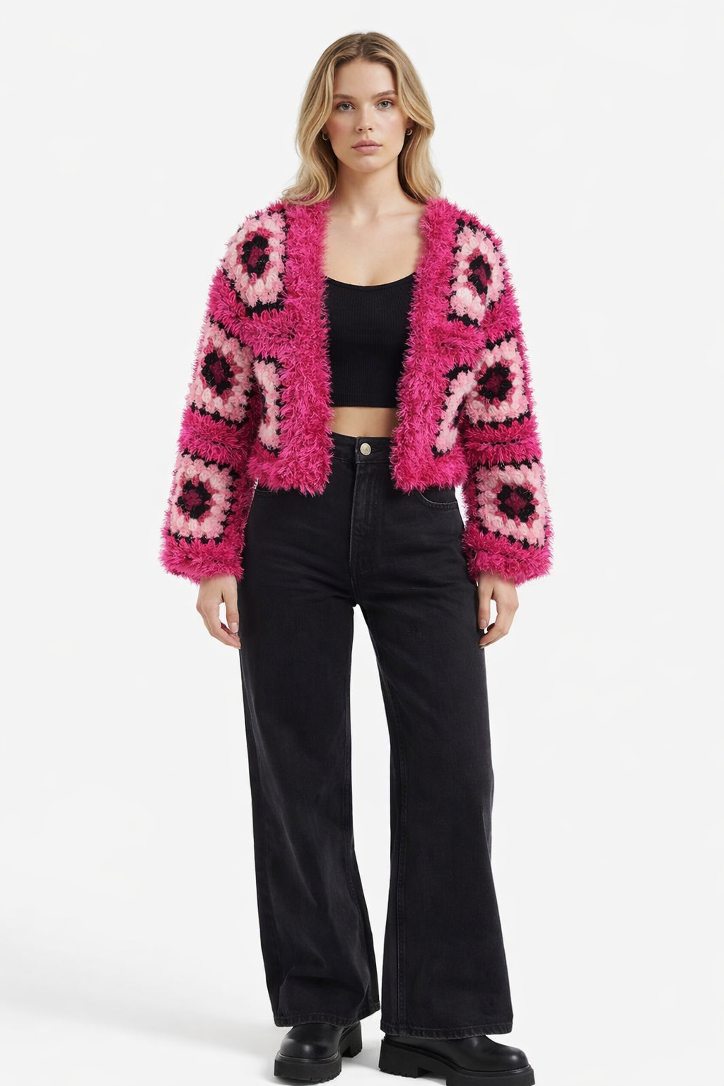 El Örgüsü Pembe Tüylü Granny Motifli Kadın Hırkası