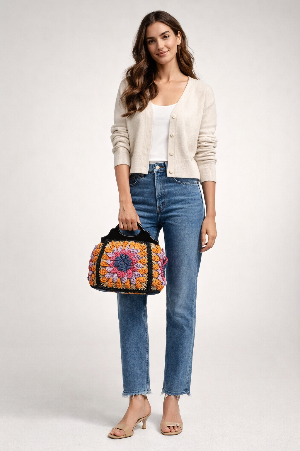 El Yapımı Renkli Çiçek Motifli Örgü Çanta