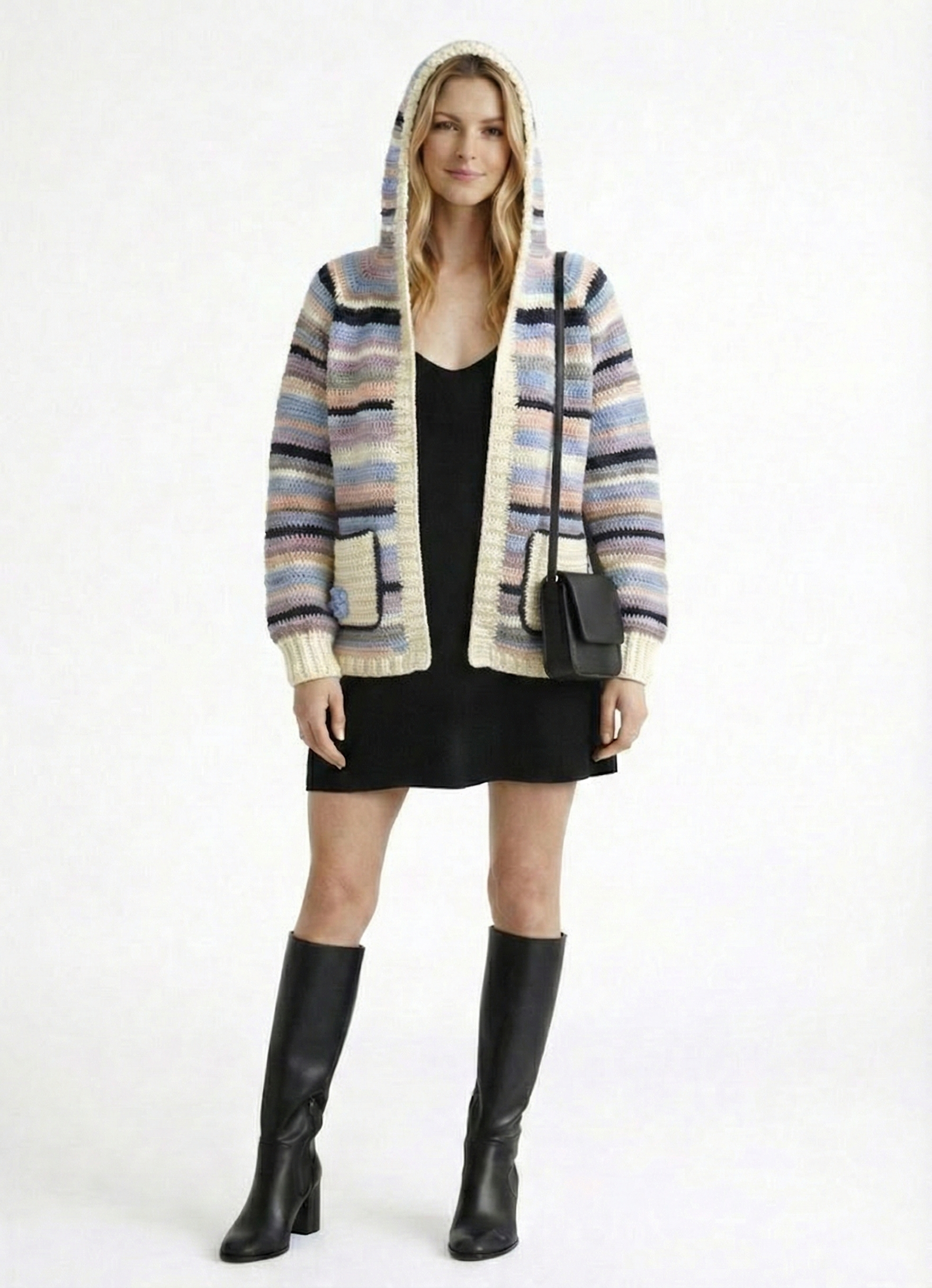 El Örgüsü Kapüşonlu Çizgili Hırka – Rahat ve Günlük Stil